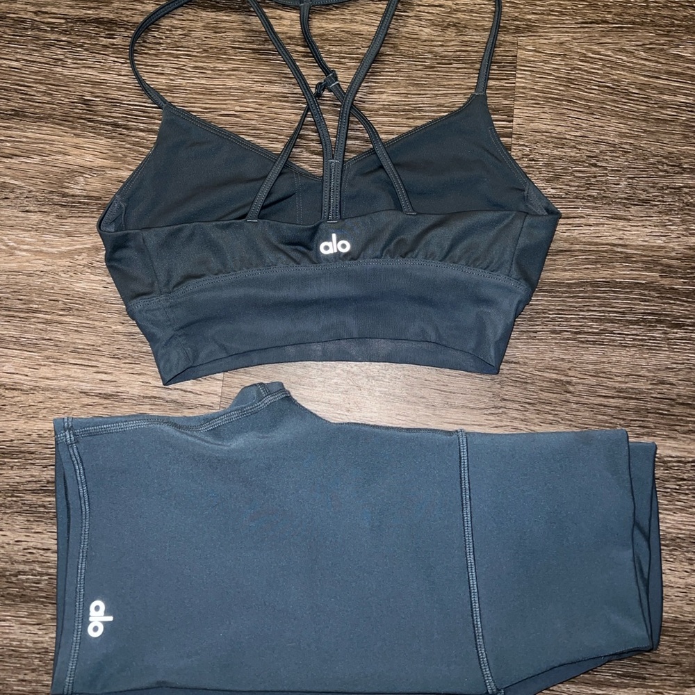Alo Yoga Active Set